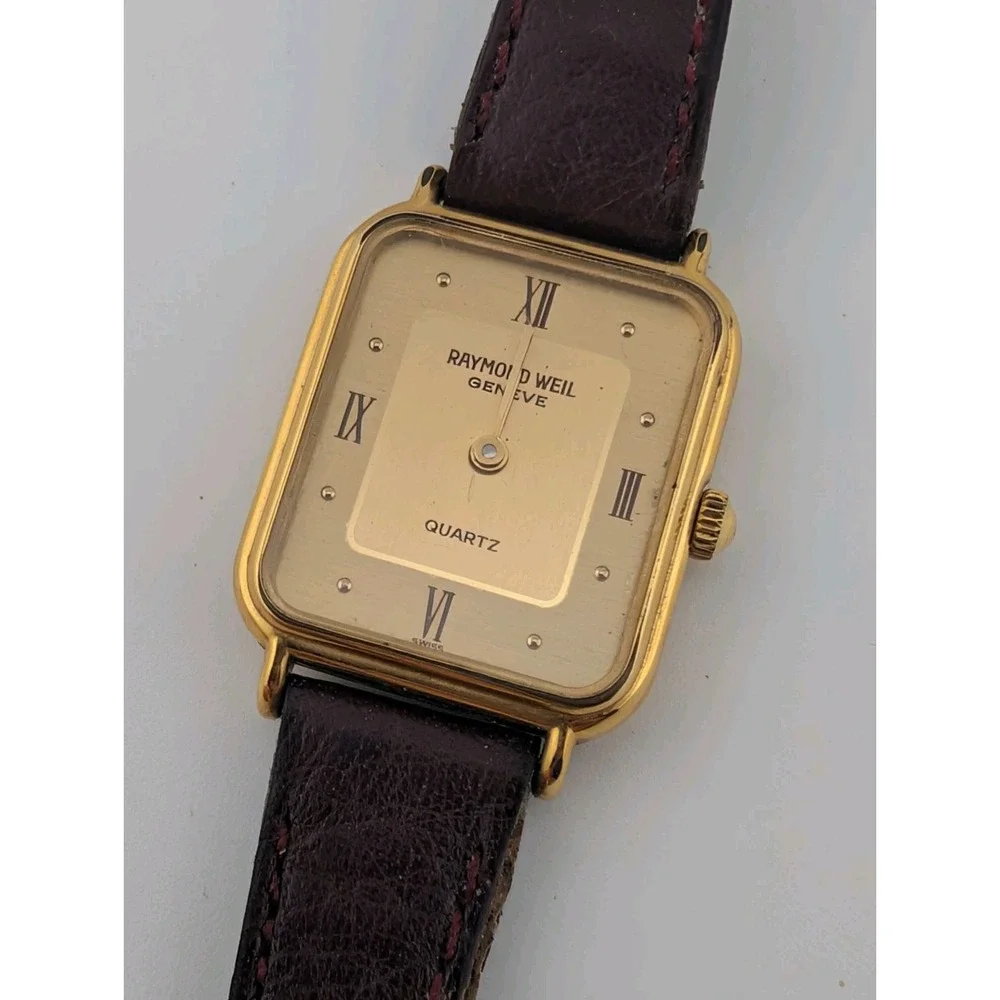 Vintage Raymond Weil Geneve Women's Gold Plated Tank Watch- For Parts/Repair